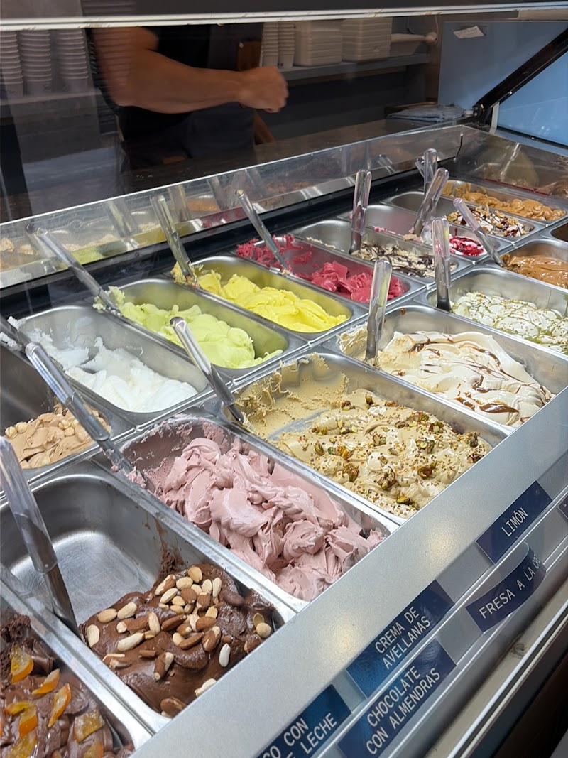 Vitrina de helados artesanales